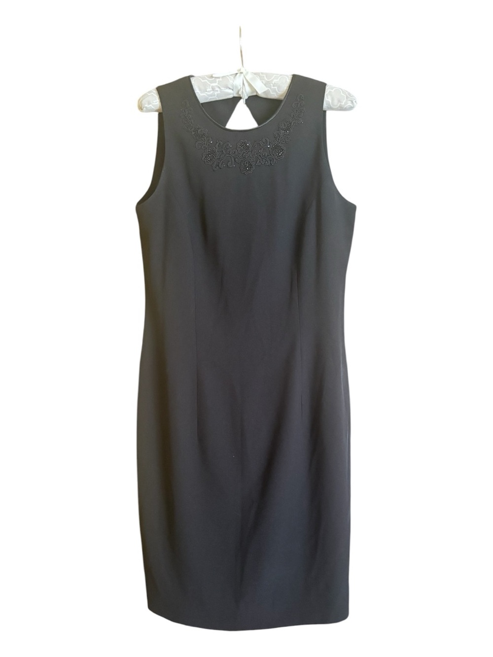 Liz Claiborne Black Sleeveless Beaded Neckline Midi Dress Size 10